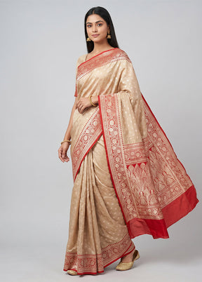 Cream Handloom Banarasi Pure Silk Saree With Blouse Piece