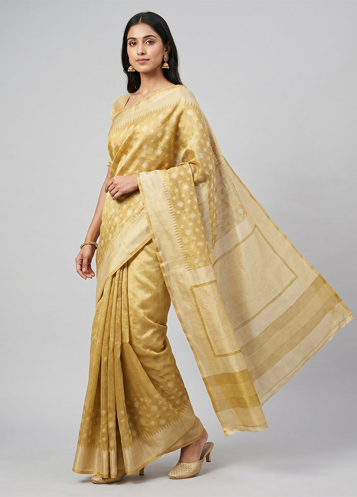Multicolor Net Saree With Blouse Piece