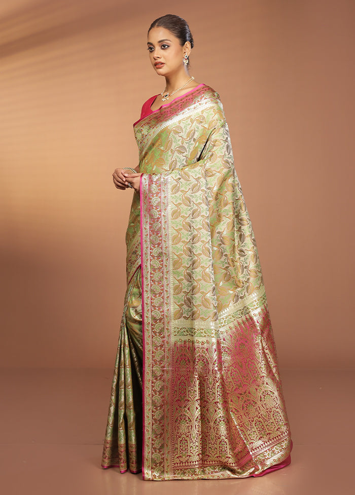 Cream Tanchoi Silk Saree With Blouse Piece