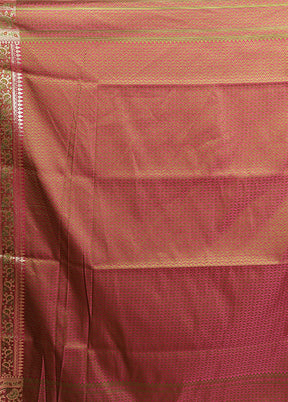 Cream Tanchoi Silk Saree With Blouse Piece