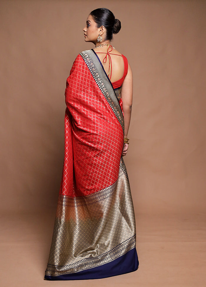 Red Uppada Silk Saree With Blouse Piece