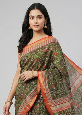 Green Printed Silk Saree Without Blouse Piece