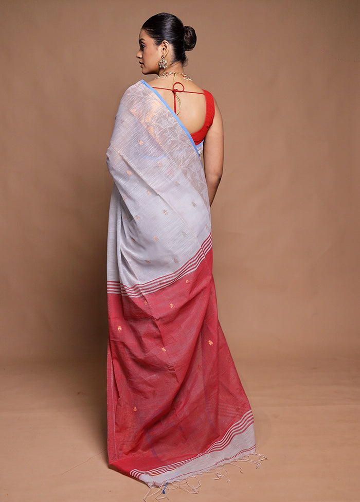 White Matka Silk Saree With Blouse Piece