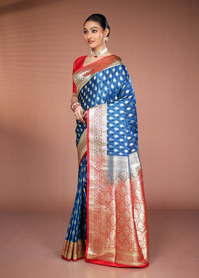 Blue Tanchoi Silk Saree With Blouse Piece