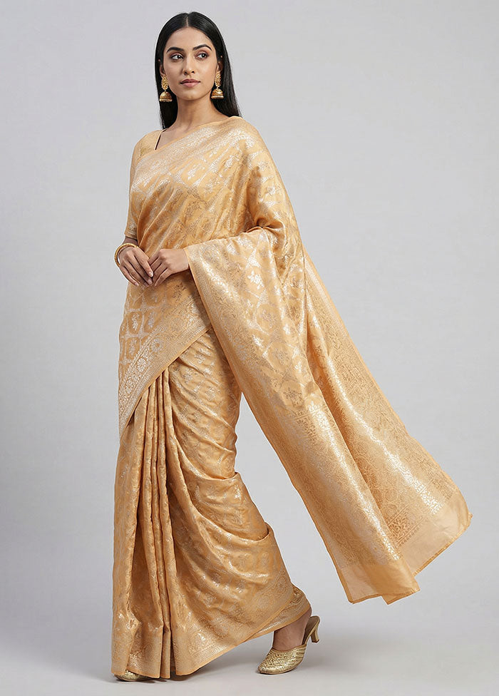 Peach Uppada Silk Saree With Blouse Piece