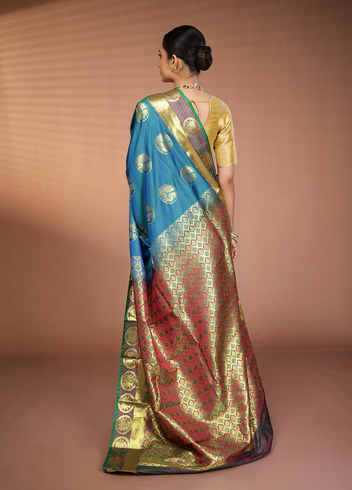 Green Kanjivaram Silk Saree With Blouse Piece