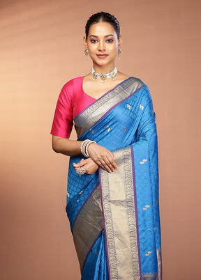 Green Kanjivaram Silk Saree With Blouse Piece