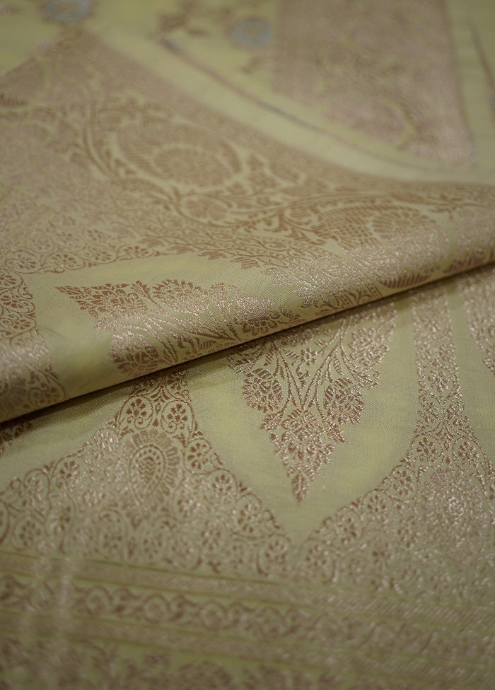Yellow Banarasi Silk Saree With Blouse Piece
