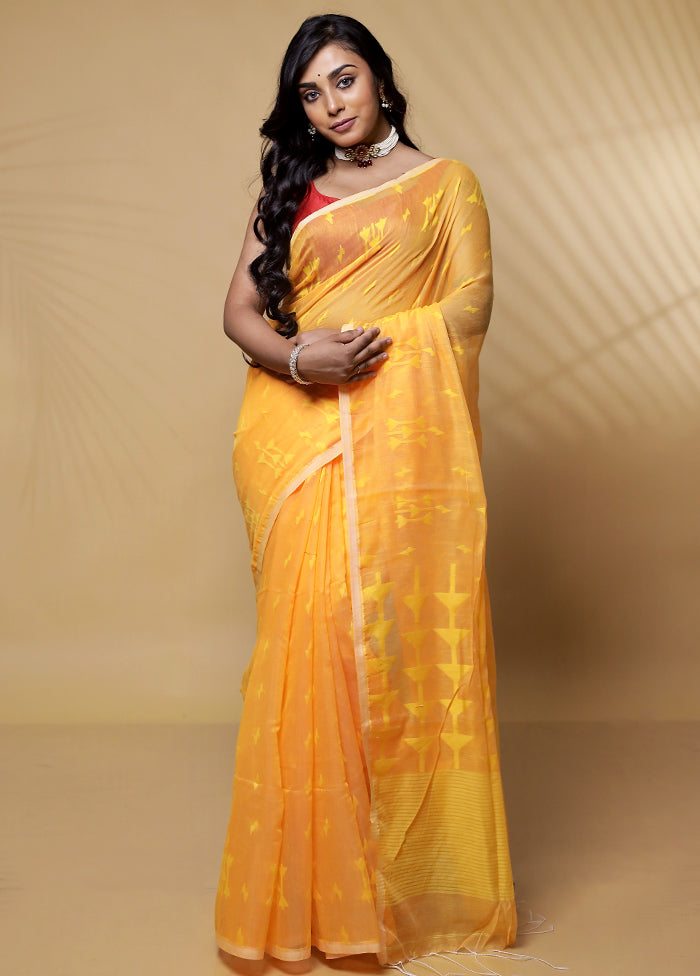 Yellow Cotton Saree With Blouse Piece
