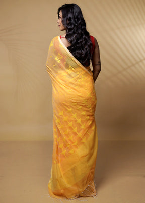 Yellow Cotton Saree With Blouse Piece