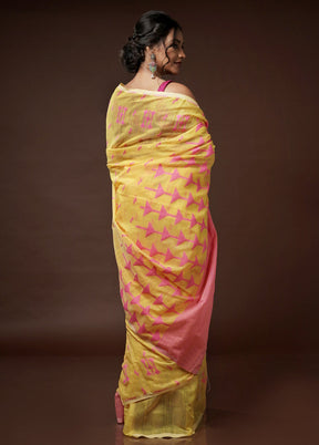 Yellow Cotton Saree With Blouse Piece