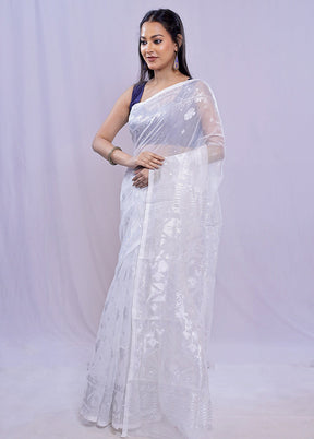 White Tant Jamdani  Saree Without Blouse Piece