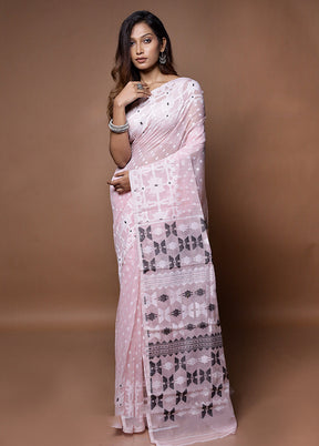Pink Tant Jamdani Saree Without Blouse Piece
