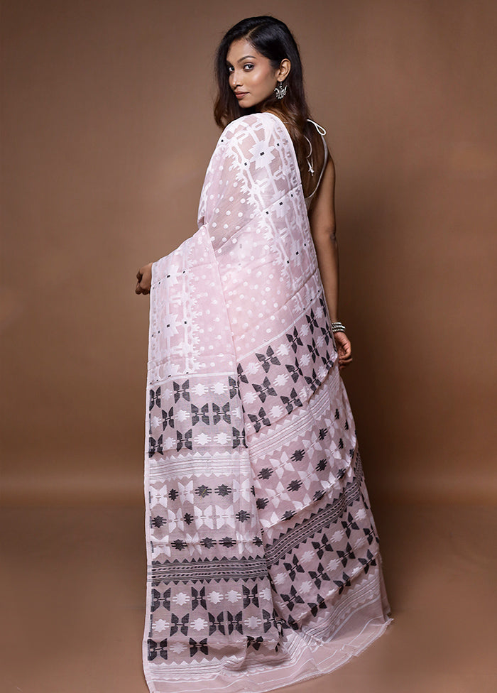 Pink Tant Jamdani Saree Without Blouse Piece