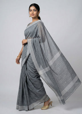 Grey Khadi Cotton Saree With Blouse Piece