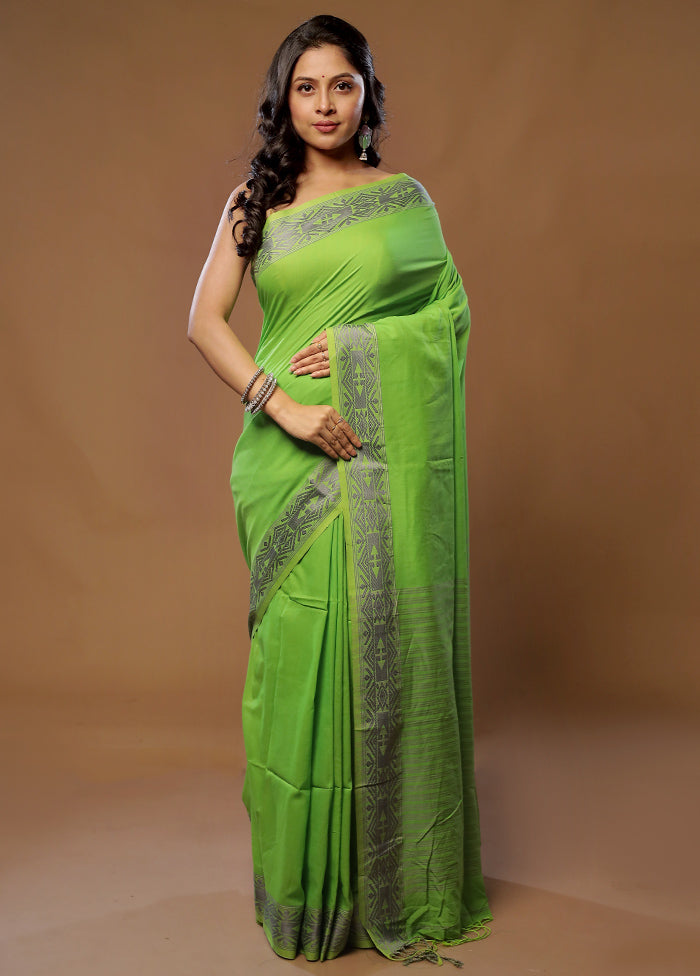 Green Cotton Saree With Blouse Piece