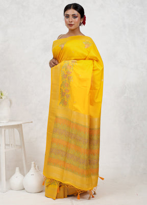 Yellow Dupion Silk Saree With Blouse Piece