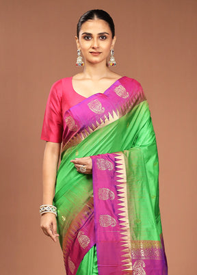 Green Handloom Kanjivaram Pure Silk Saree With Blouse Piece