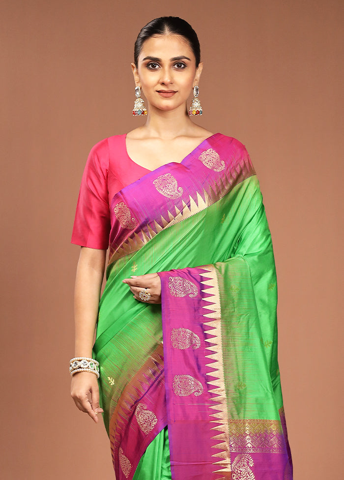 Green Handloom Kanjivaram Pure Silk Saree With Blouse Piece