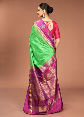 Green Handloom Kanjivaram Pure Silk Saree With Blouse Piece