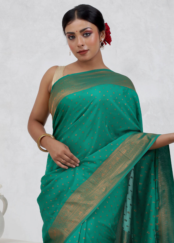 Green Georgette Saree With Blouse Piece