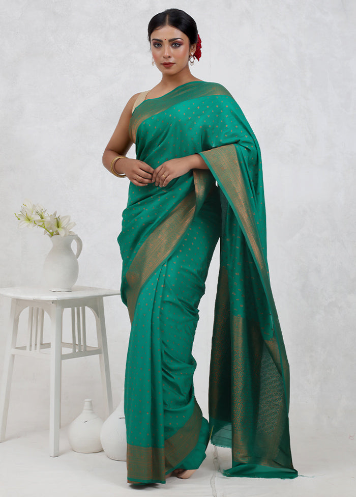 Green Georgette Saree With Blouse Piece