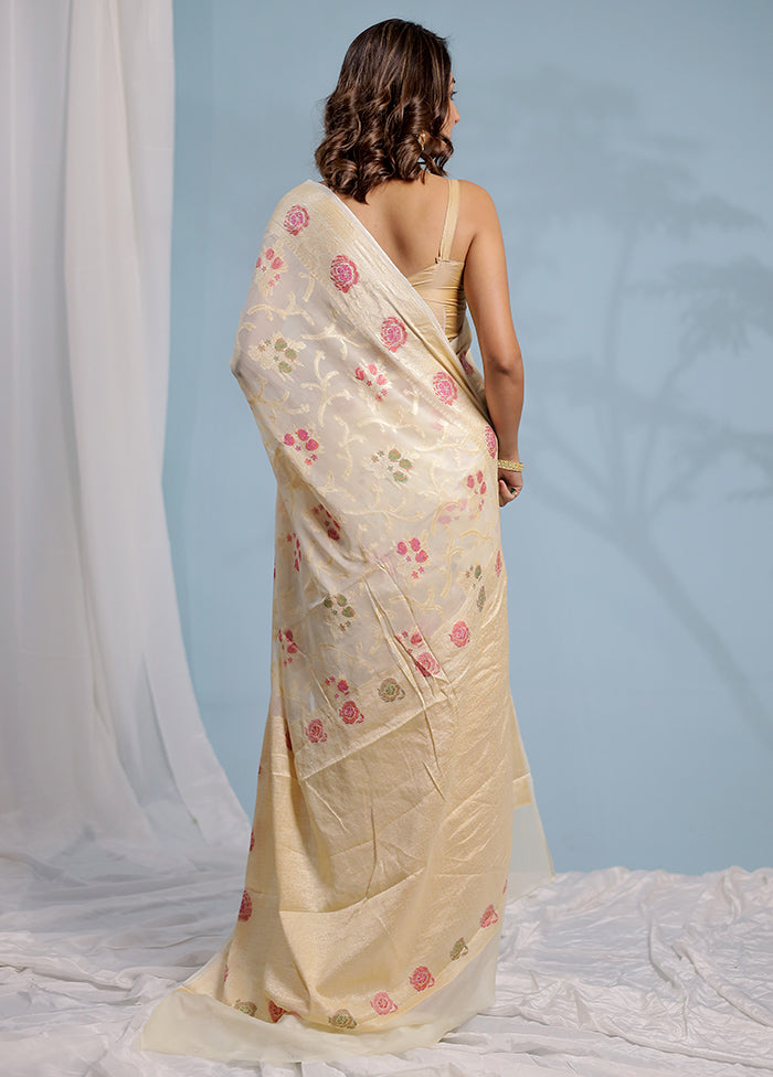 Cream Georgette Saree With Blouse Piece