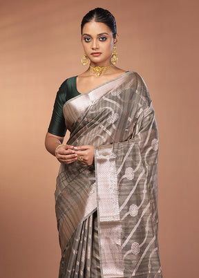 Green Kora Silk Saree With Blouse Piece