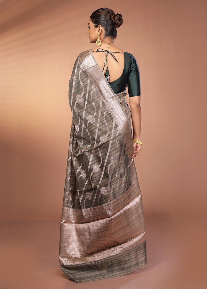 Green Kora Silk Saree With Blouse Piece