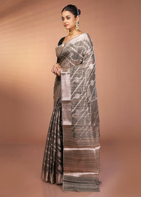 Green Kora Silk Saree With Blouse Piece