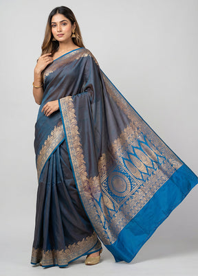 Green Banarasi Silk Saree With Blouse Piece