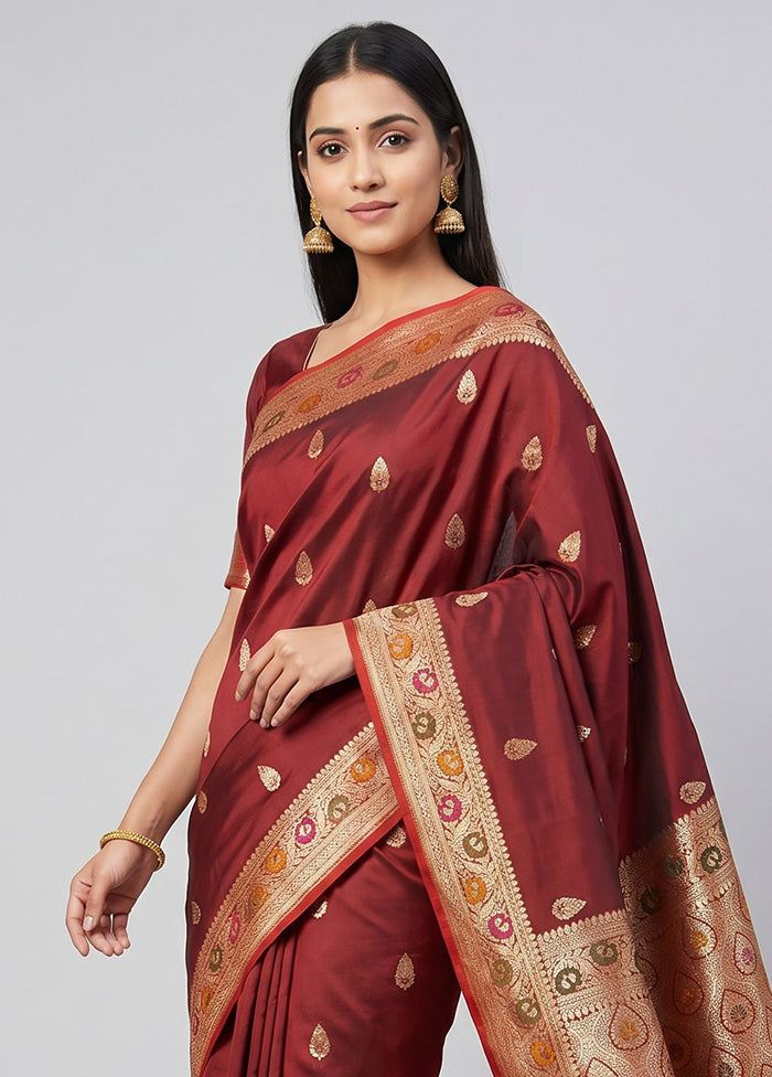 Maroon Handloom Banarasi Pure Silk Saree With Blouse Piece