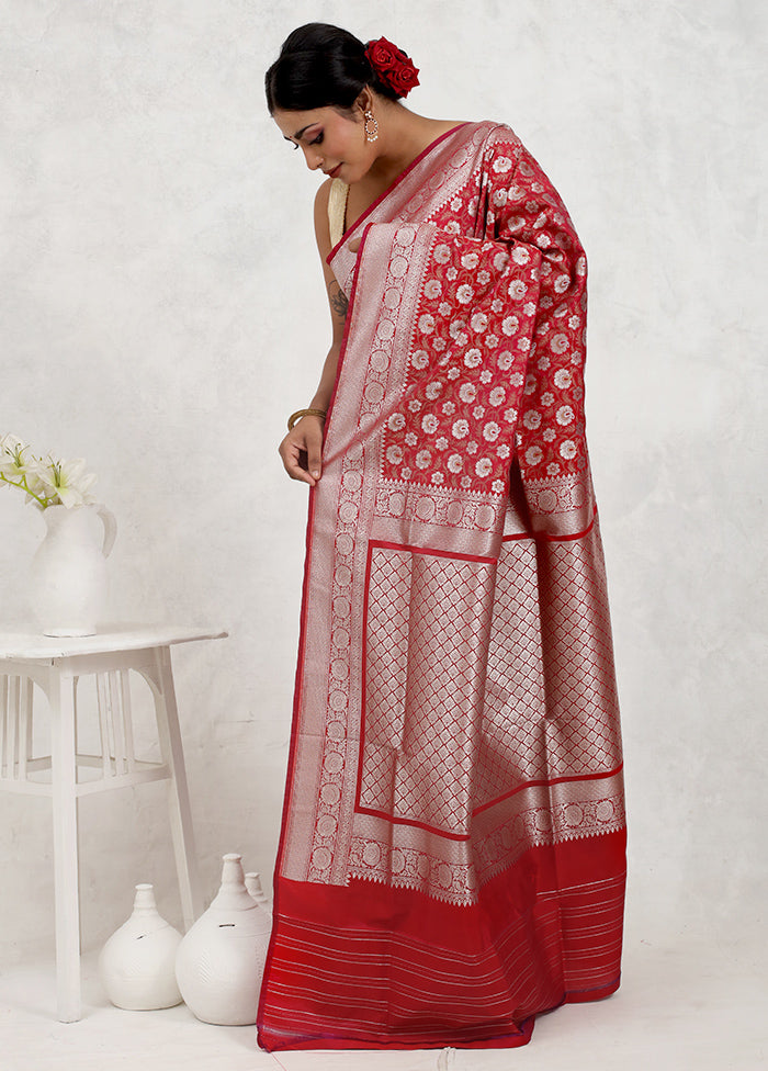 Red Uppada Silk Saree With Blouse Piece