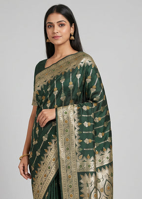 Green Banarasi Silk Saree With Blouse Piece