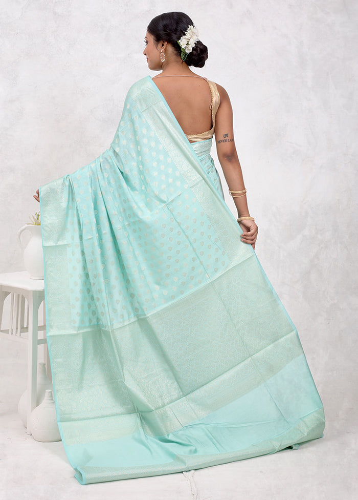 Green Pure Cotton Saree With Blouse Piece