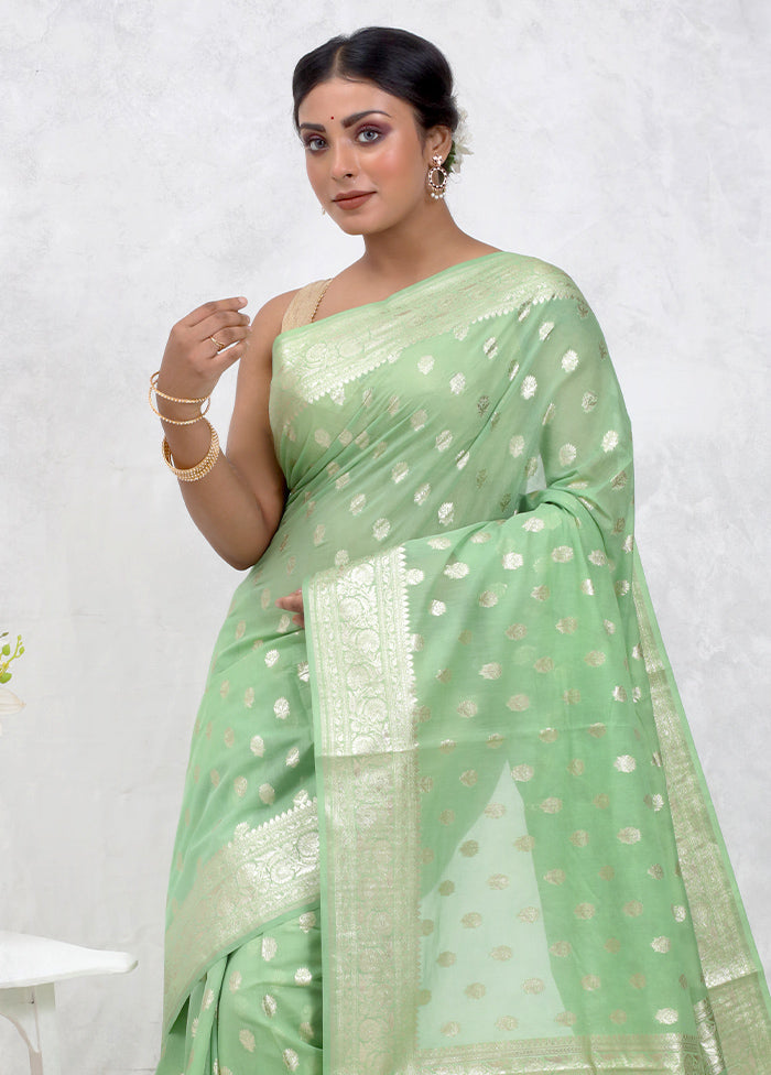 Green Pure Cotton Saree With Blouse Piece