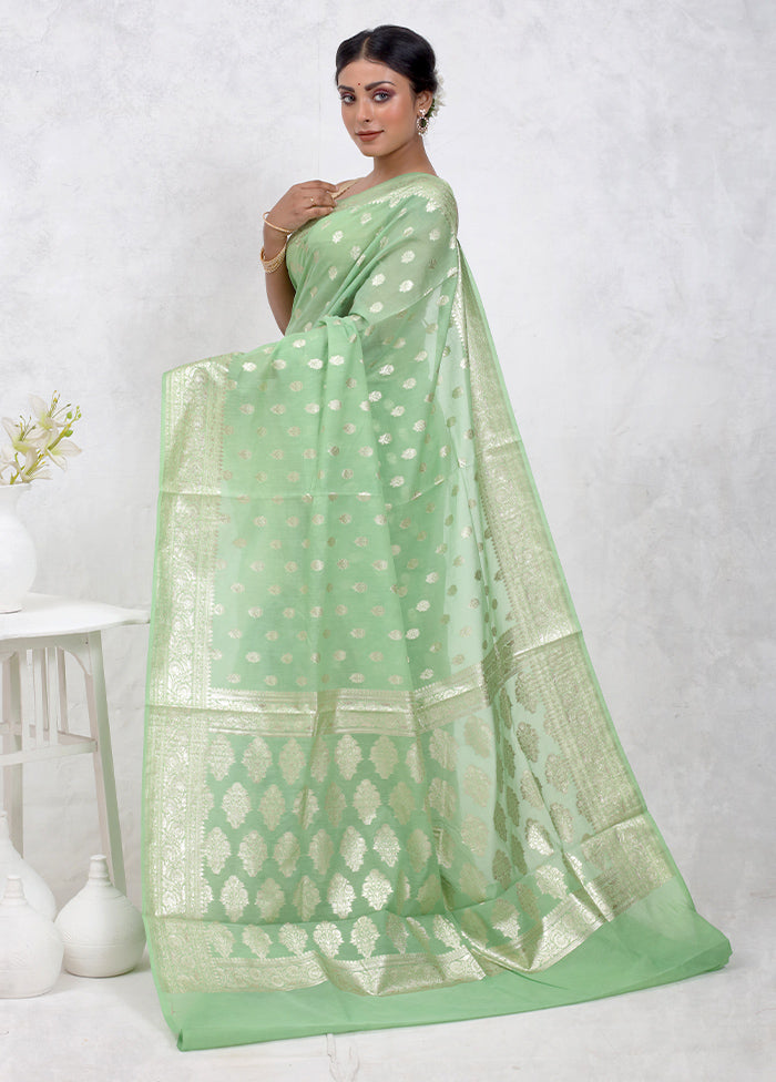 Green Pure Cotton Saree With Blouse Piece