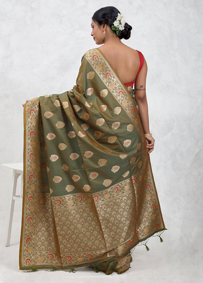 Green Dupion Silk Saree With Blouse Piece