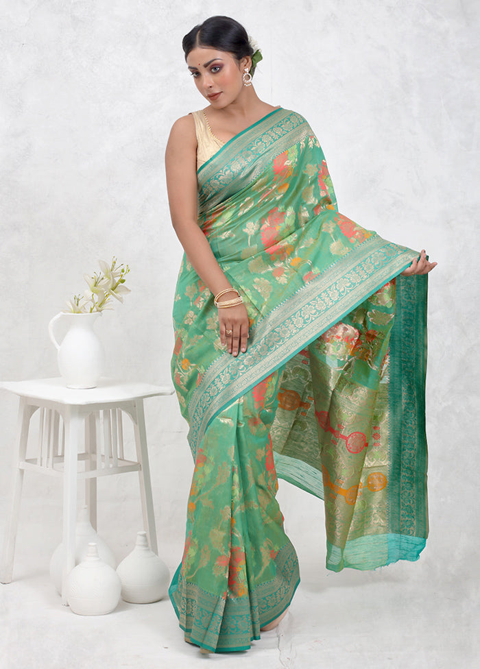 Green Dupion Silk Saree With Blouse Piece