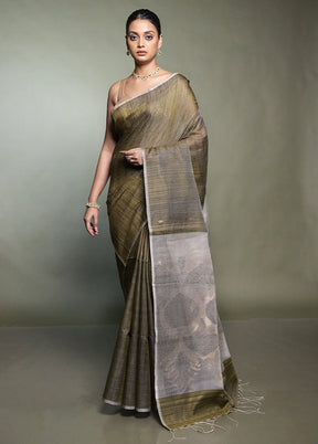 Grey Handloom Matka Pure Silk Saree With Blouse Piece