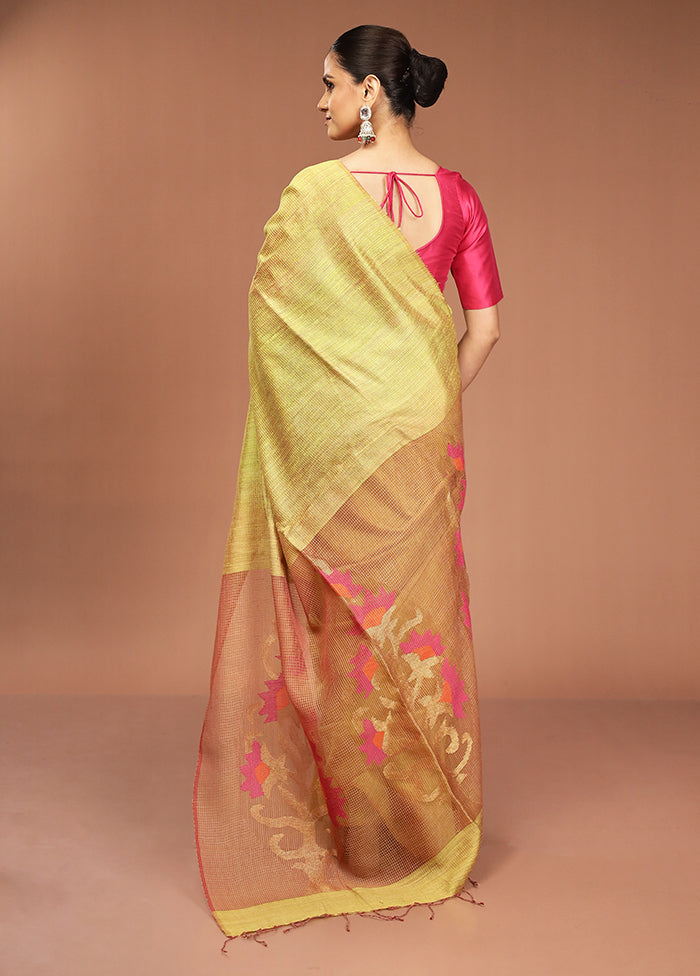 Green Handloom Matka Pure Silk Saree With Blouse Piece