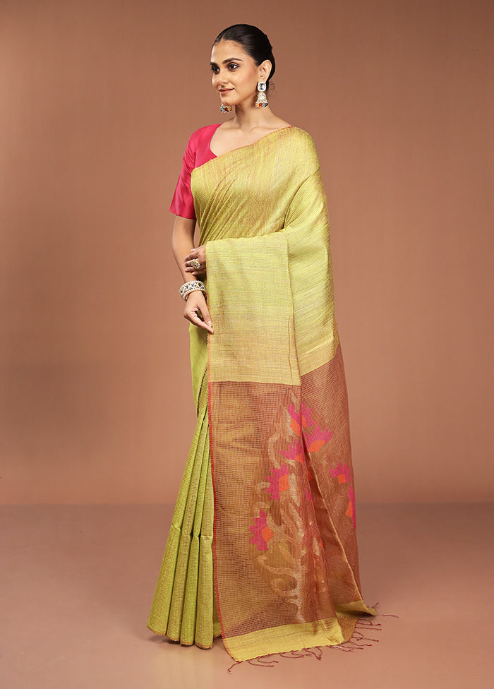 Green Handloom Matka Pure Silk Saree With Blouse Piece