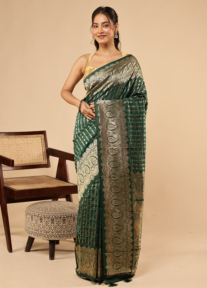 Green Dupion Silk Saree With Blouse Piece