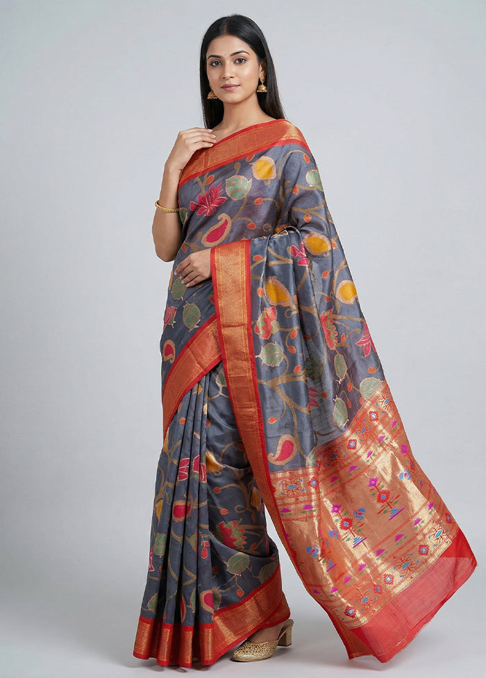 Black Handloom Kanchipuram Pure Silk Saree With Blouse Piece