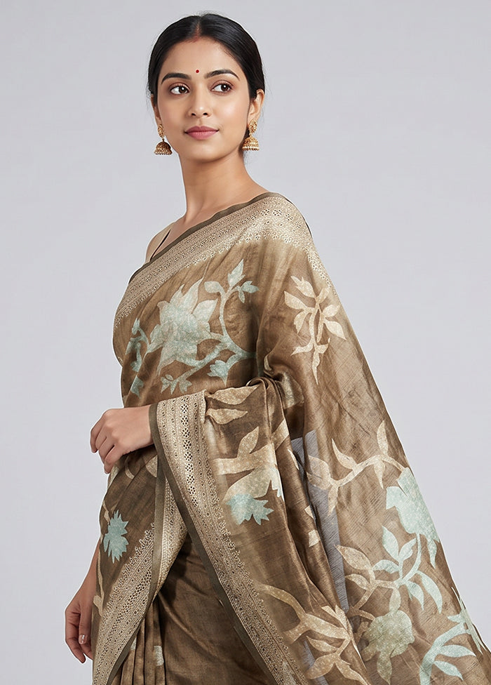 Cream Tussar Silk Saree With Blouse Piece