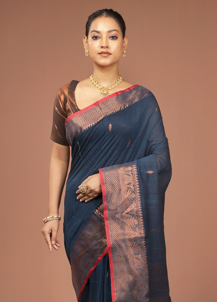 Blue Matka Silk Saree With Blouse Piece