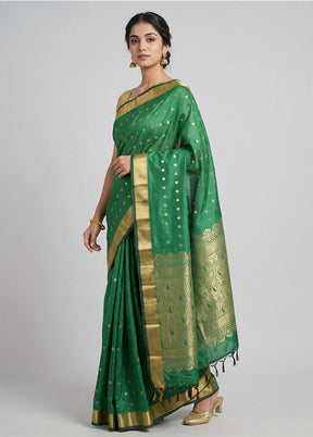 Green Kanjivaram Silk Saree With Blouse Piece