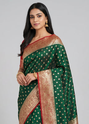 Green Tanchoi Silk Saree With Blouse Piece