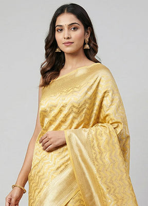 Yellow Handloom Dupion Pure Silk Saree With Blouse Piece