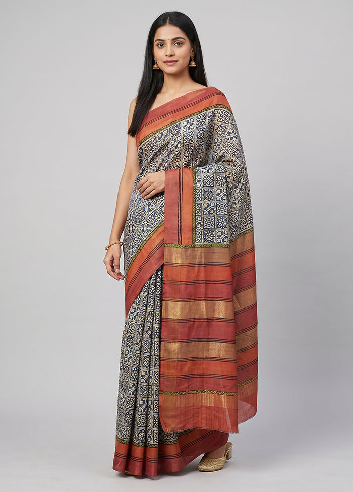 Red Printed Pure Silk Saree Without Blouse Piece
